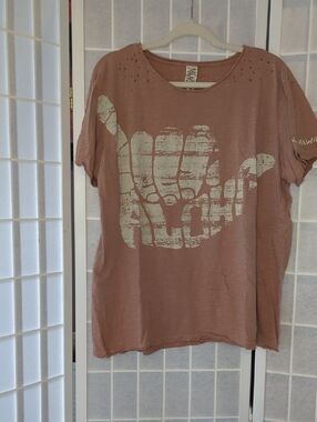 Magnolia Pearl Aloha faded rose knit tee